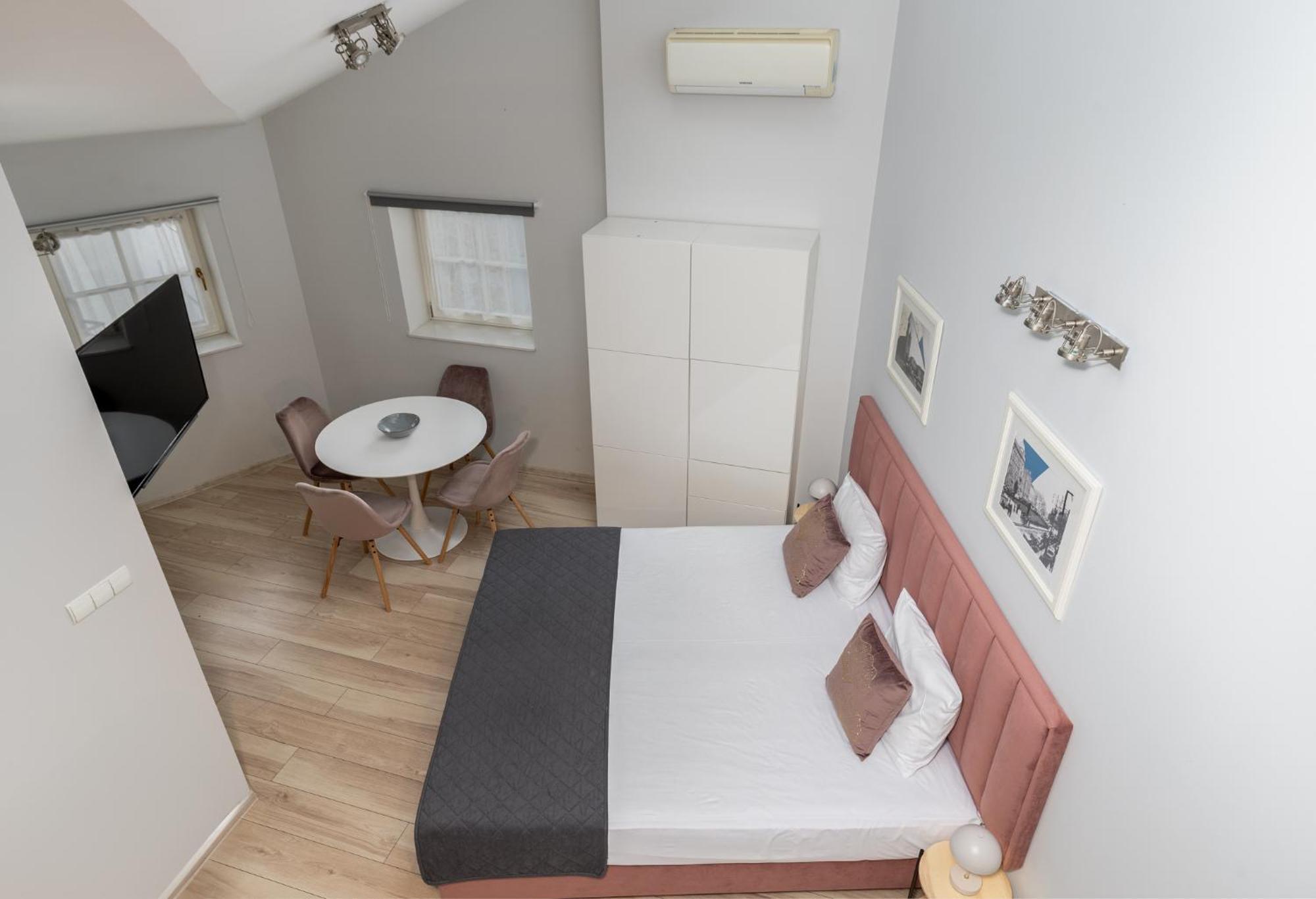 Miodowa Boutique Residence Krakow Bilik gambar