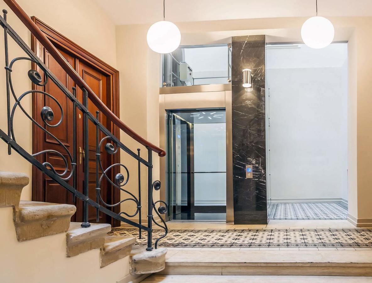 Miodowa Boutique Residence Krakow Luaran gambar